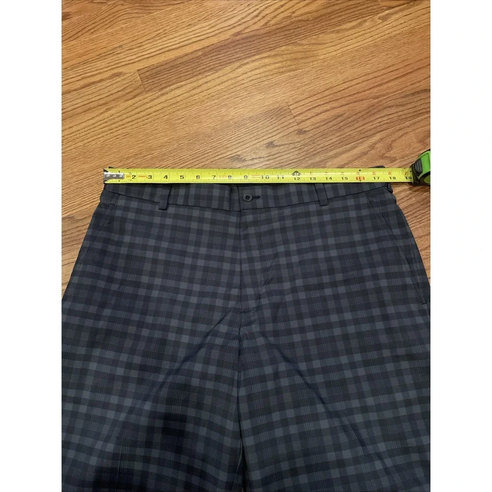Nike‎ Golf Men's Dri Fit Golf Shorts Black Plaid Size 34 Stretchy Performance